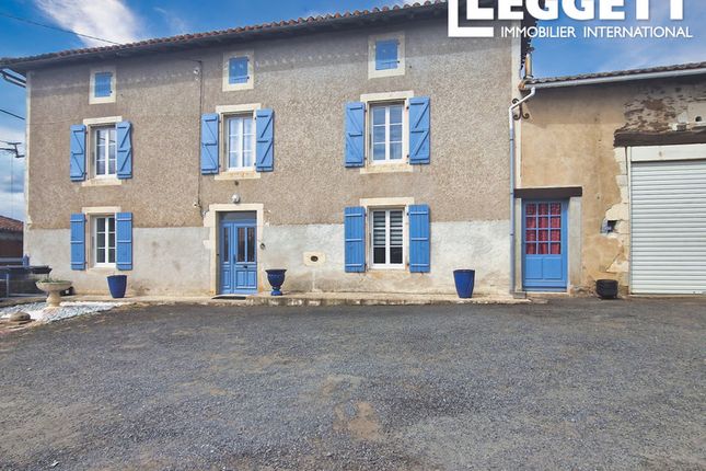 Villa for sale in Terres-De-Haute-Charente, Charente, Nouvelle-Aquitaine