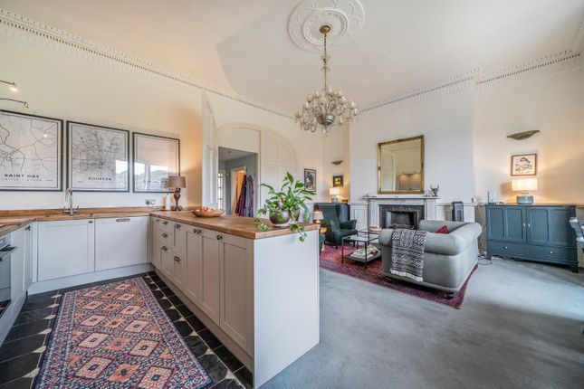 Flat 4, 16 Kensington Place, Bath photo 2