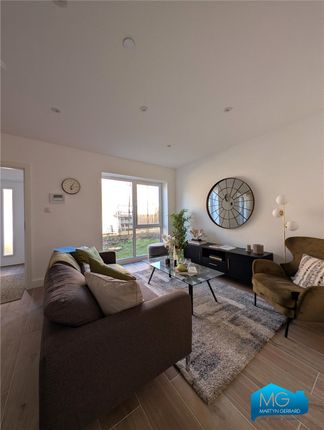 1 Champagne Walk,, Dudley Road, London photo 3