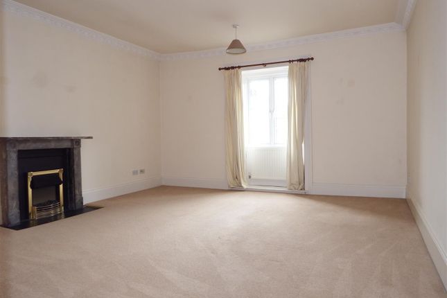 Ainstey Drive, Yeovil photo 3