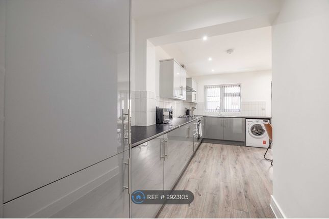 Baylis Road, Slough photo 5