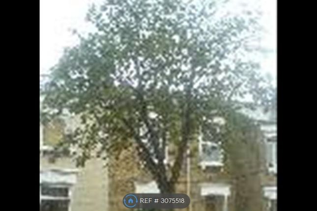 Wells House Road, WillesdenActon, London photo 2