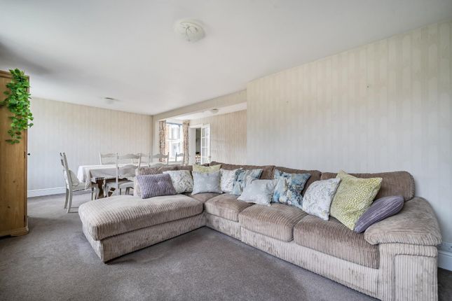 15a, Dorset Road, Windsor photo 4
