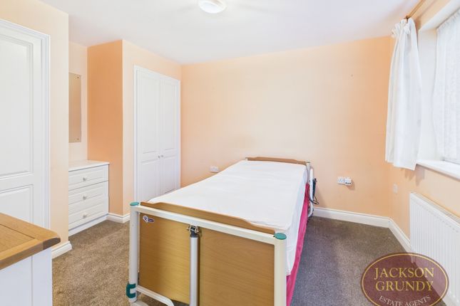 16a, Westfield Road, Northampton photo 4