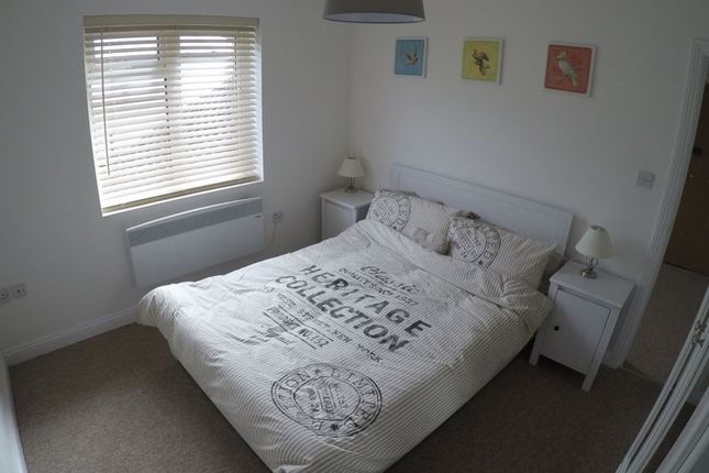Apartment 5, 1084, Christchurch Road, Bournemouth photo 2