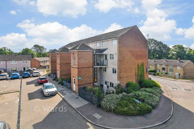 Goldings Court, Nine Acres, Ashford photo 2