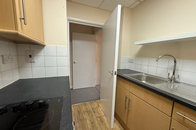 66A, Langdon Road, Poole photo 5