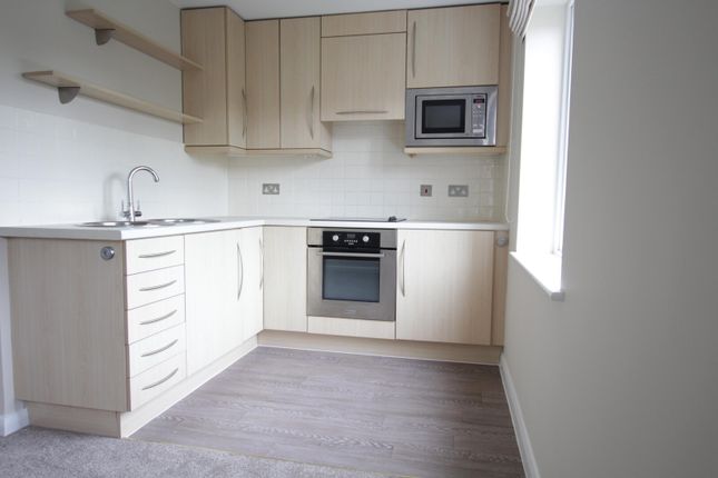 Flat 2,, 67a Reading Road, Pangbourne photo 2