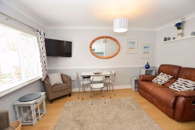 22 Galmpton Holiday Bungalows, Greenway Road, Brixham photo 3