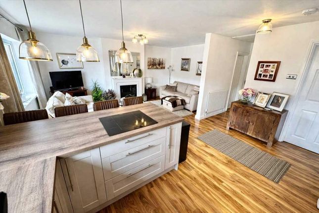 2-bed house on 18, Heather Way, Porth, £239,999