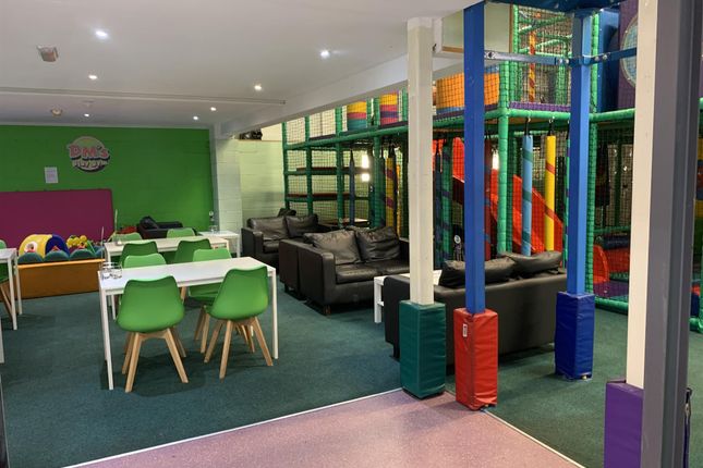 Thumbnail Restaurant/cafe for sale in Day Nursery &amp; Play Centre BD19, West Yorkshire
