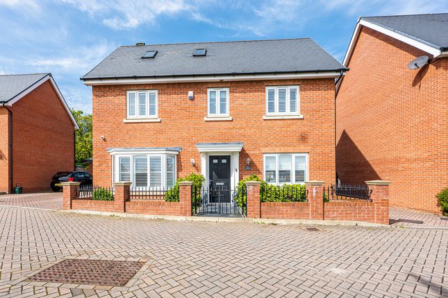 Detached house for sale in Reeds Close, Basildon