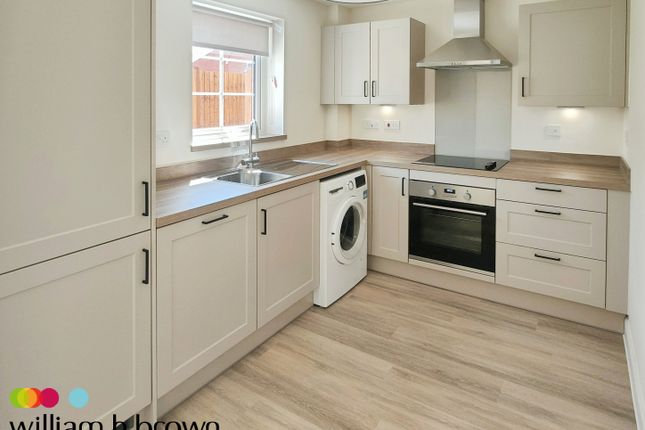 10, Skelton Drive, Bury St Edmunds photo 3