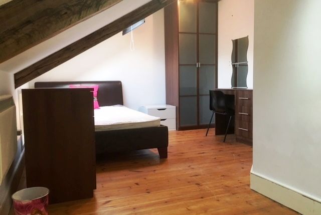 Flat to rent in Clayton Street, Newcastle Upon Tyne