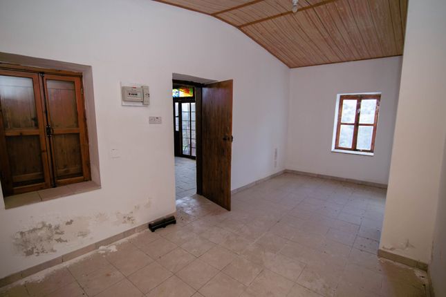 Villa for sale in Alethriko, Cyprus