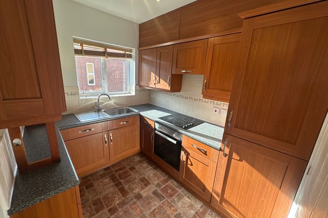 14, Companions Close, Wickersley, Rotherham photo 4