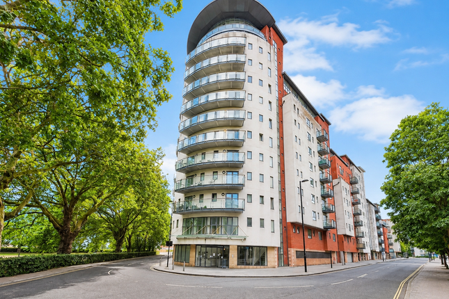 Oceana Boulevard,Flat 34, Briton Street, Southampton photo 2