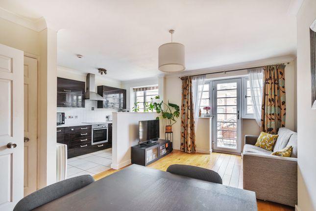 Thumbnail Flat to rent in Acorn Walk, Rotherhithe Street