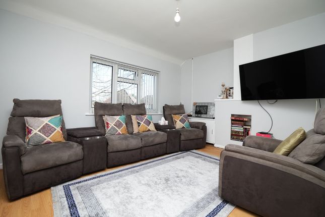Flat 2, 2 Leysdown Road, Birmingham photo 2