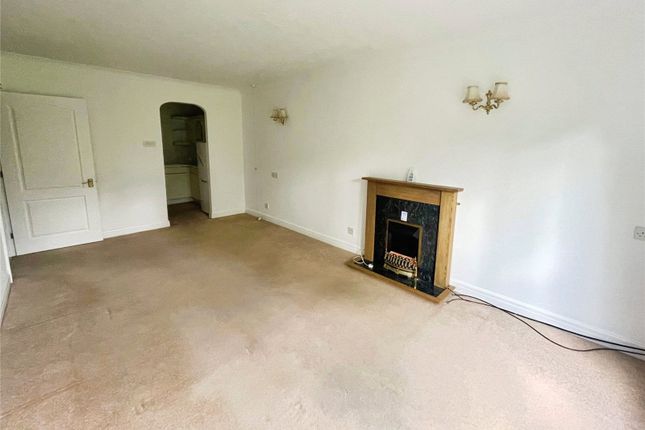 Flat 7, Canterbury Grange, 18, Grove Avenue, Cheshire photo 2