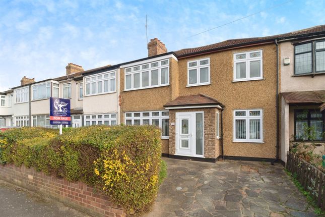 Terraced house for sale in Acacia Avenue, Hornchurch