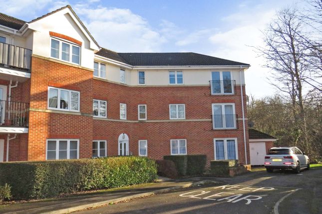 2 bed flat for sale in Basingfield Close, Old Basing, Basingstoke RG24