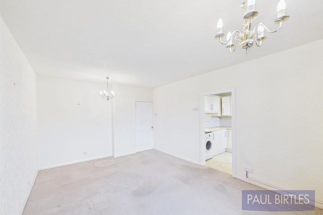 14, Albany Court, Manchester photo 3