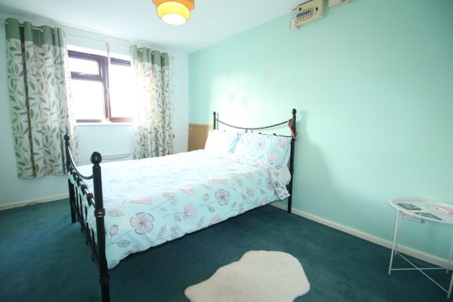 Flat for sale in Station Road, Westbury