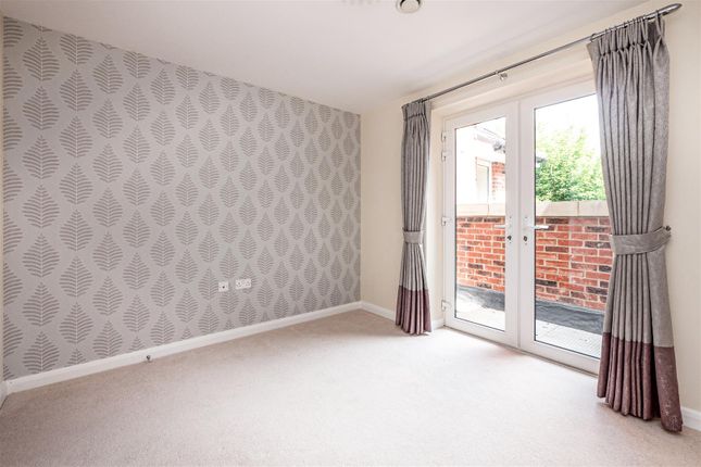 Flat for sale in Chestnut Court, Martongate, Bridlington