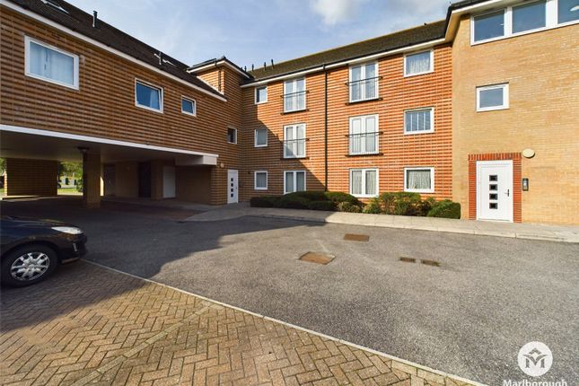 Property to rent in Hawkesbury Close, Chigwell, Essex