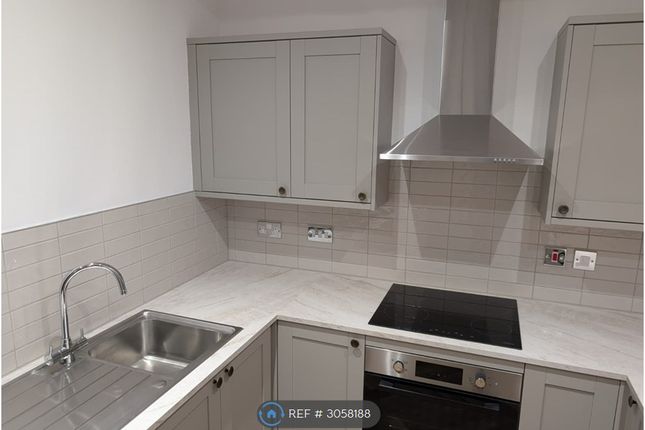 Flat, Eastgate, Leeds photo 4