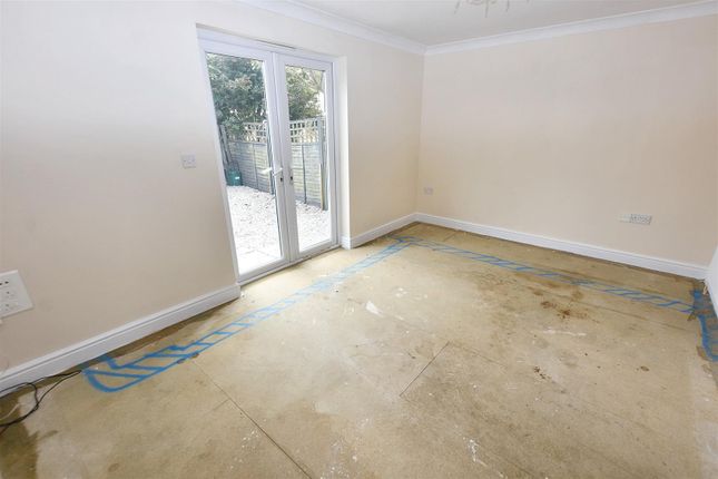 52, Laity Fields, Camborne photo 2