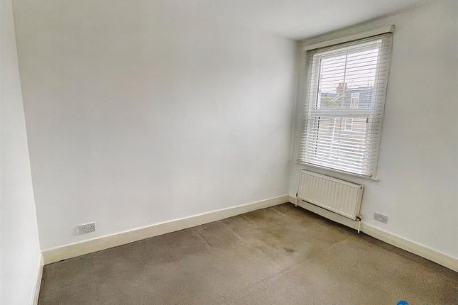 Terraced house for sale in Harcourt Road, London