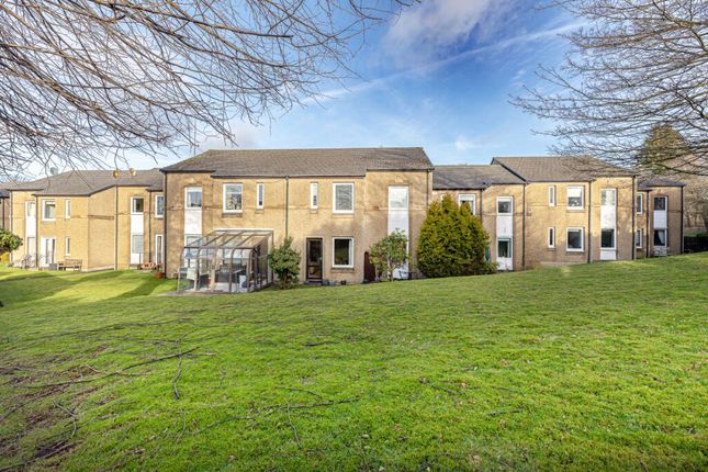 Thumbnail Flat for sale in Grendon Court, Kings Park, Stirling