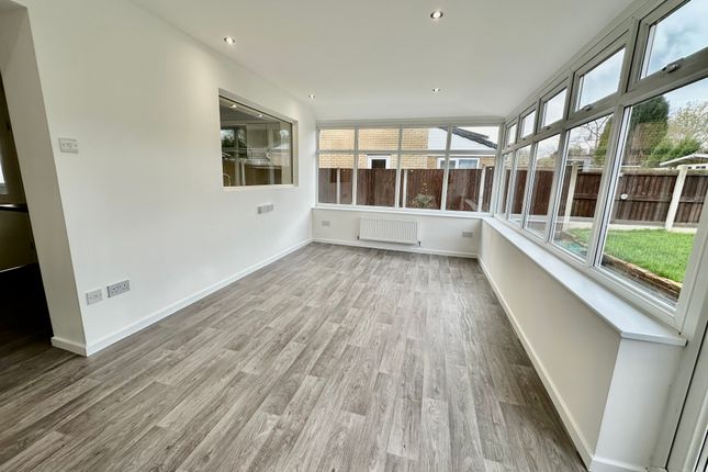 110, Brook Way, Doncaster photo 3