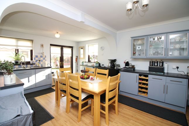 2, Southwood Avenue, Fleetwood photo 4
