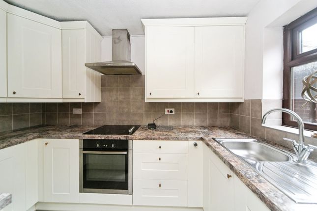 6, Parc Ffynnon, Colwyn Bay photo 3