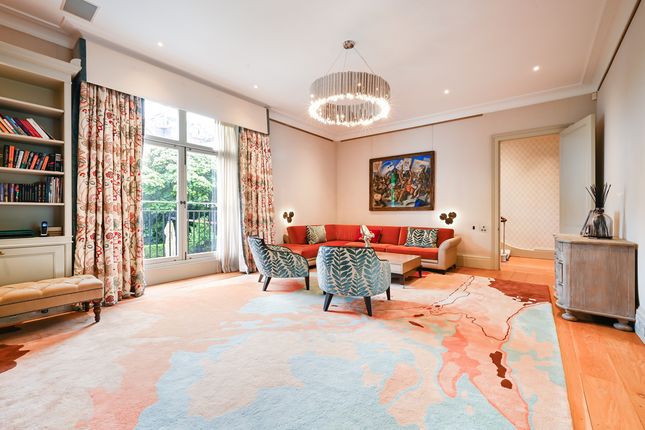 Property to rent in Hyde Park Gate, London