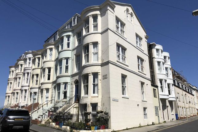 1 bed flat to rent in Blenheim Street, Scarborough, North Yorkshire YO12