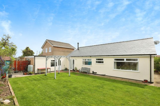 4, Chapel Lane, Northwich photo 2
