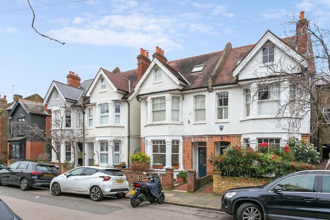 Thumbnail Flat for sale in Elm Road, London