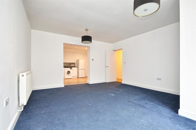 Flat for sale in Summer Hill, Totterdown, Bristol