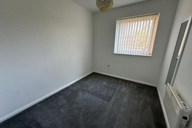 Greenside Court, Eccles photo 5