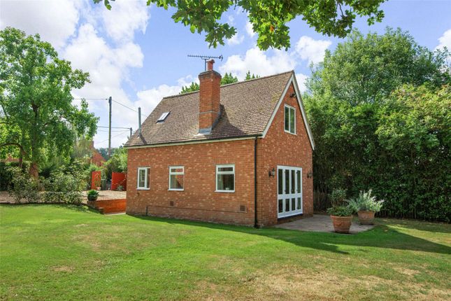 Detached house for sale in Billingbear Lane, Binfield, Bracknell, Berkshire