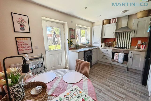 3, Deerlands Way, Doncaster photo 5