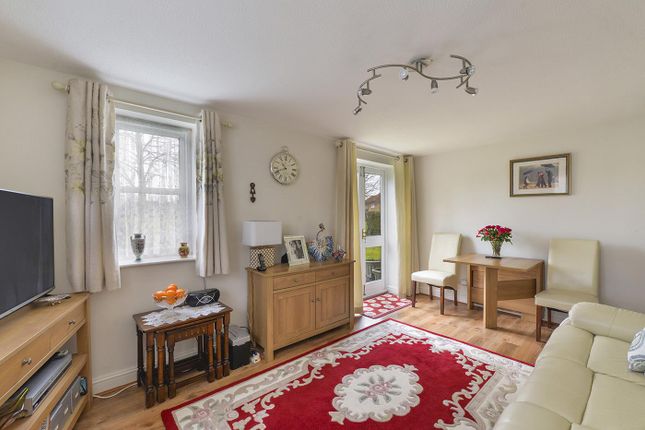 Flat for sale in Sturmer Court, Kings Hill