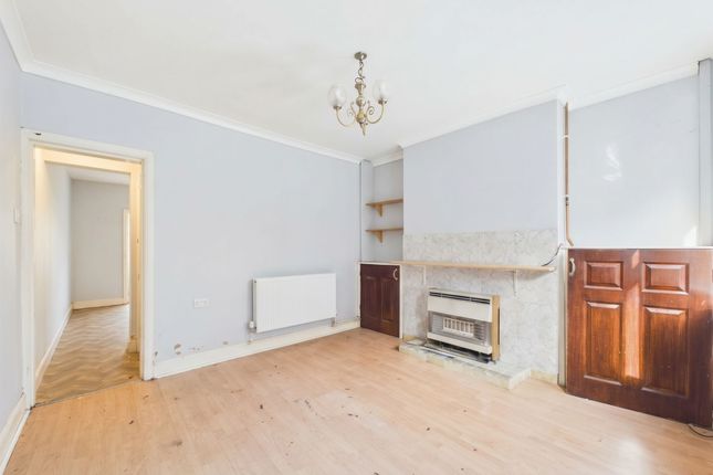 7 Thoresby Street, Mansfield photo 2