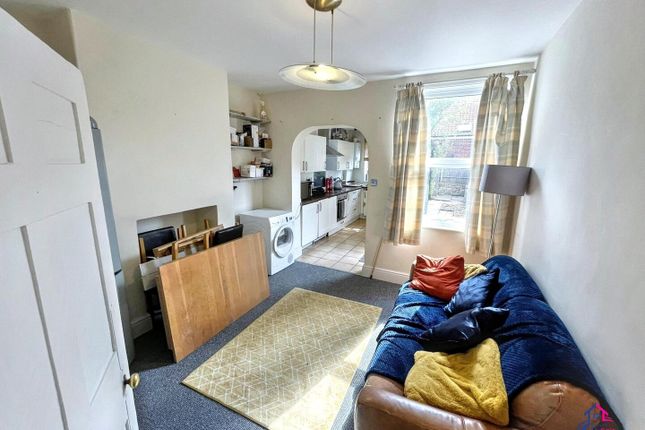 19, Commercial Road, Grantham photo 4