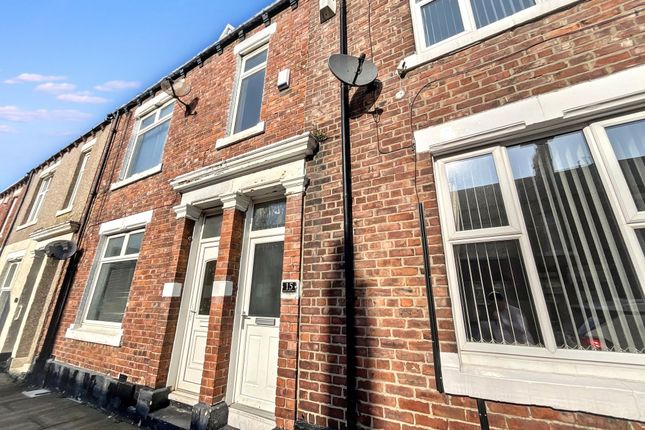 15 Albany Street West, South Shields photo 3