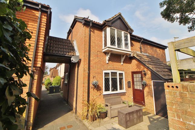 Thumbnail Flat for sale in Midas Close, Waterlooville